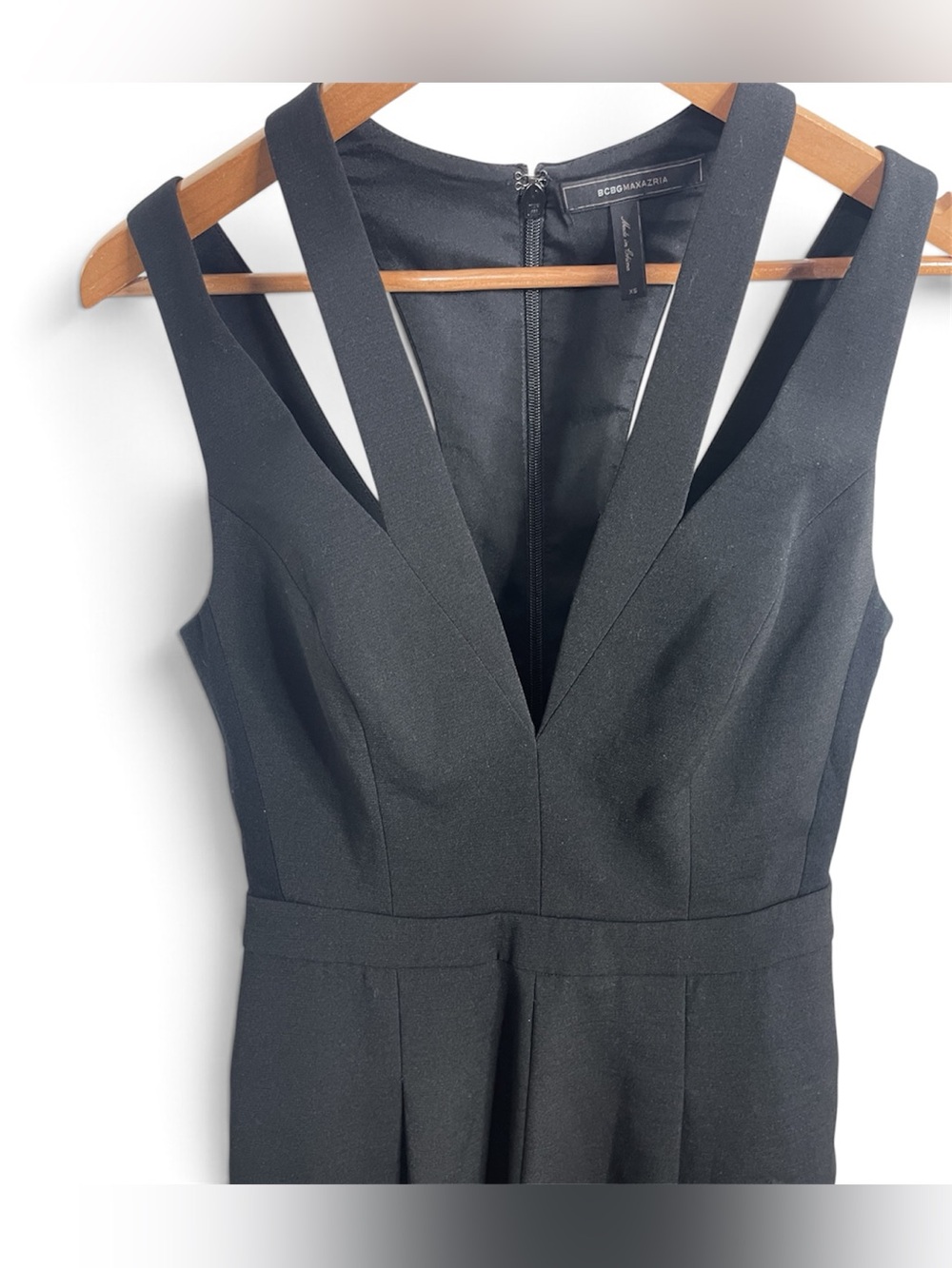 BCBGMaxAzria Black VNeck Wide Leg Jumpsuit Culotte Cropped Tailored Capris Sz XS - Picture 6 of 9